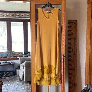 Sleeveless hi lo dress